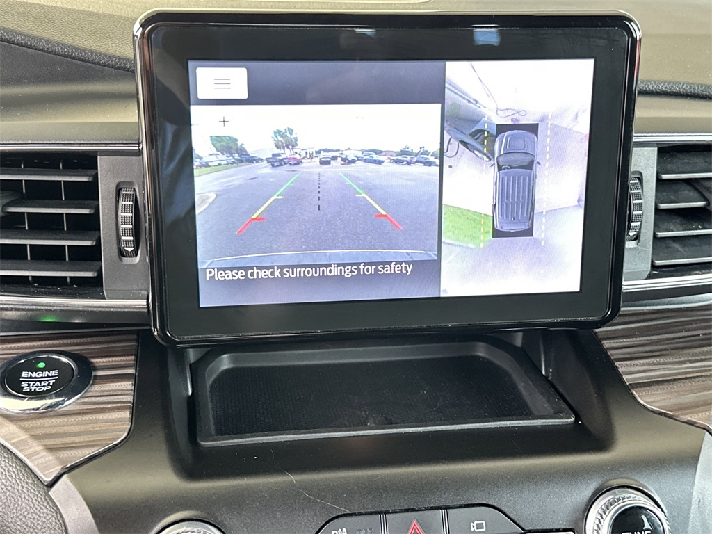 2020 Ford Explorer Limited photo 22