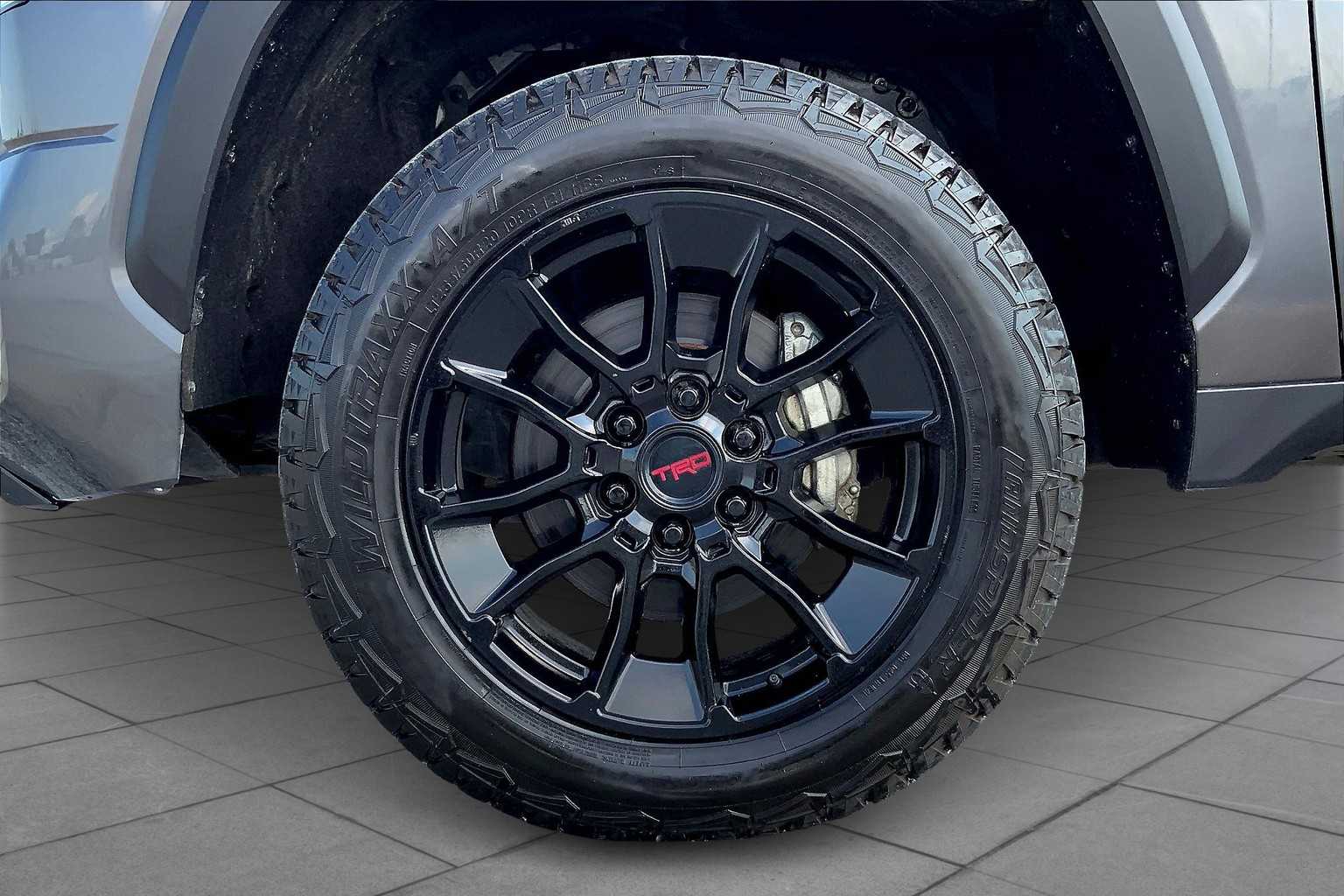 2023 Toyota Tundra SR5 CrewMax photo 10