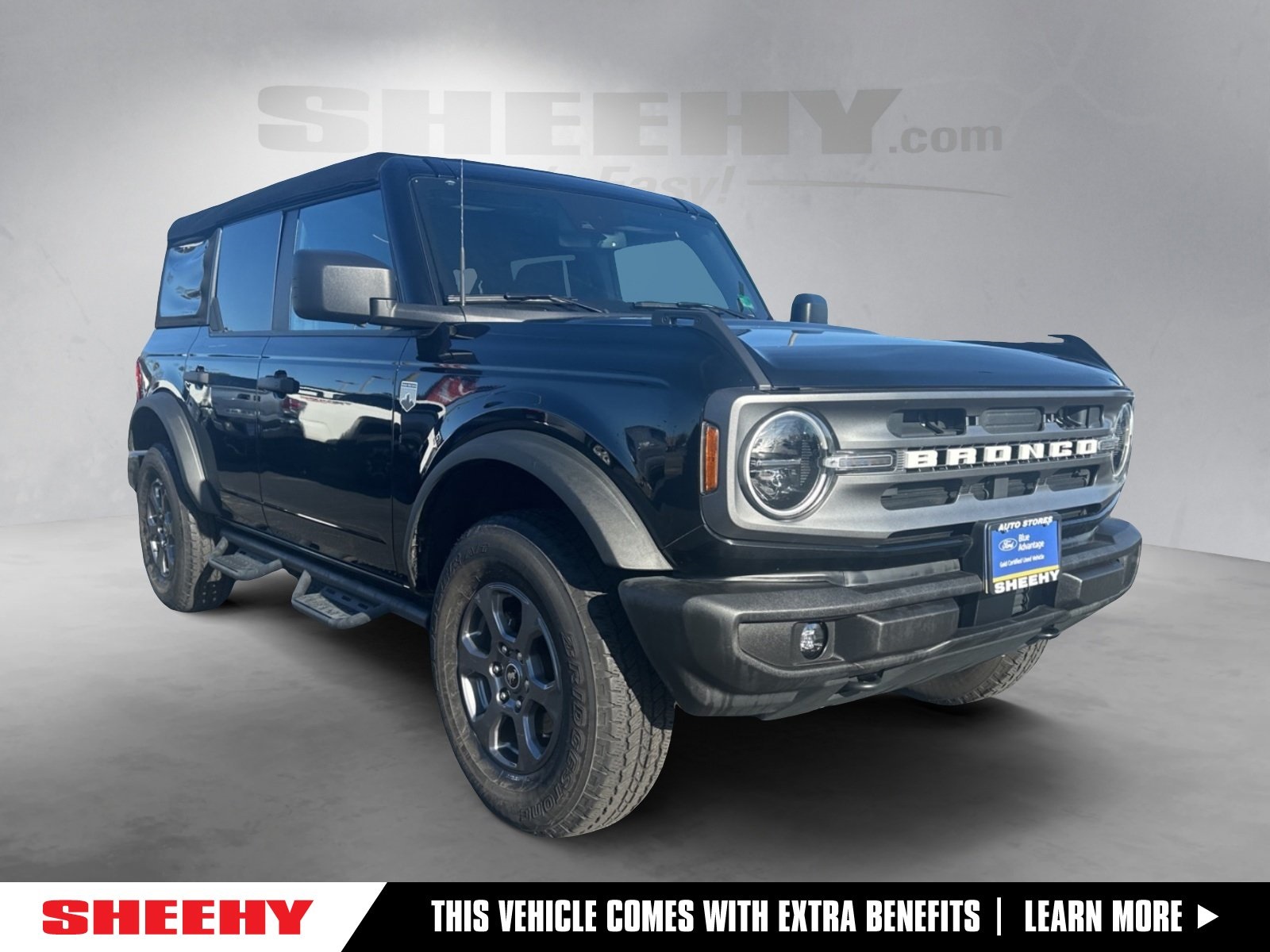 2023 Ford Bronco 4-Door Big Bend's photo