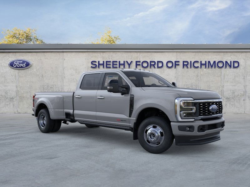 2026 Ford F-350 Super Duty Platinum's photo