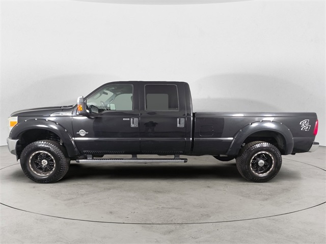 2011 Ford F-350 photo 2
