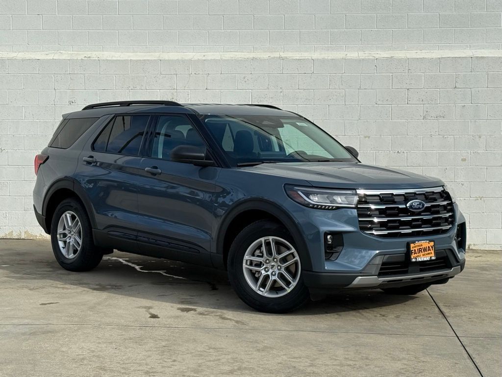 2026 Ford Explorer's photo