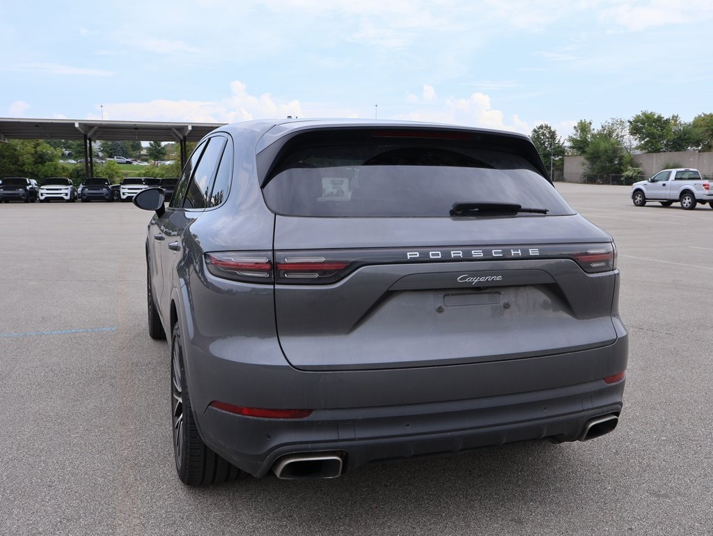 2020 Porsche Cayenne photo 14