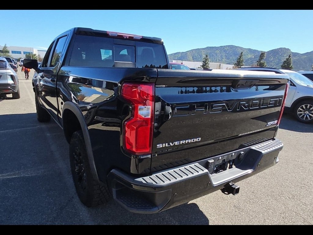 Used 2022 Chevrolet Silverado 1500 ZR2 with VIN 3GCUDHEL7NG670400 for sale in Kansas City