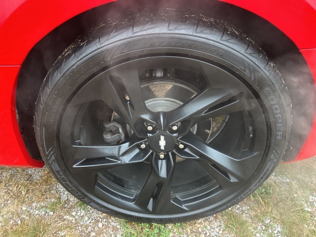 2019 Chevrolet Camaro 1LT photo 9