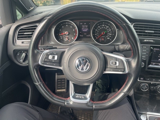 2015 Volkswagen Golf GTI Autobahn photo 4