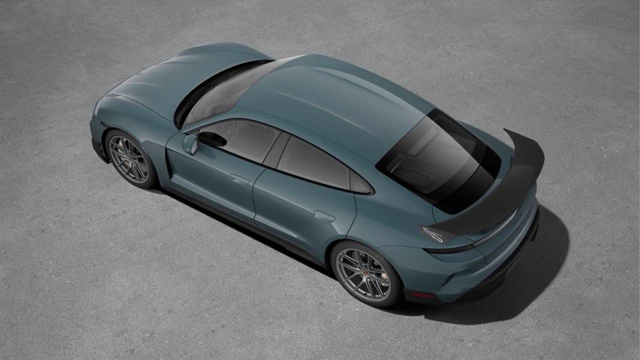 2025 Porsche Taycan Turbo GT Weissach Package photo 4