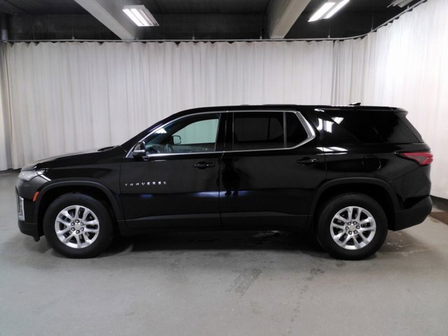 2023 Chevrolet Traverse LS photo 5