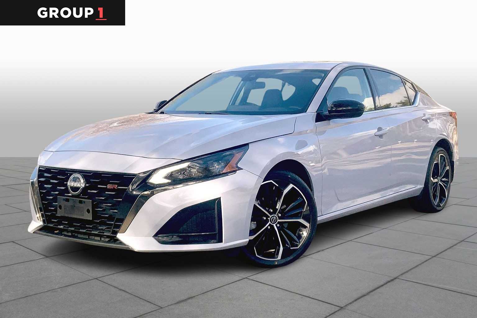 2024 Nissan Altima SR