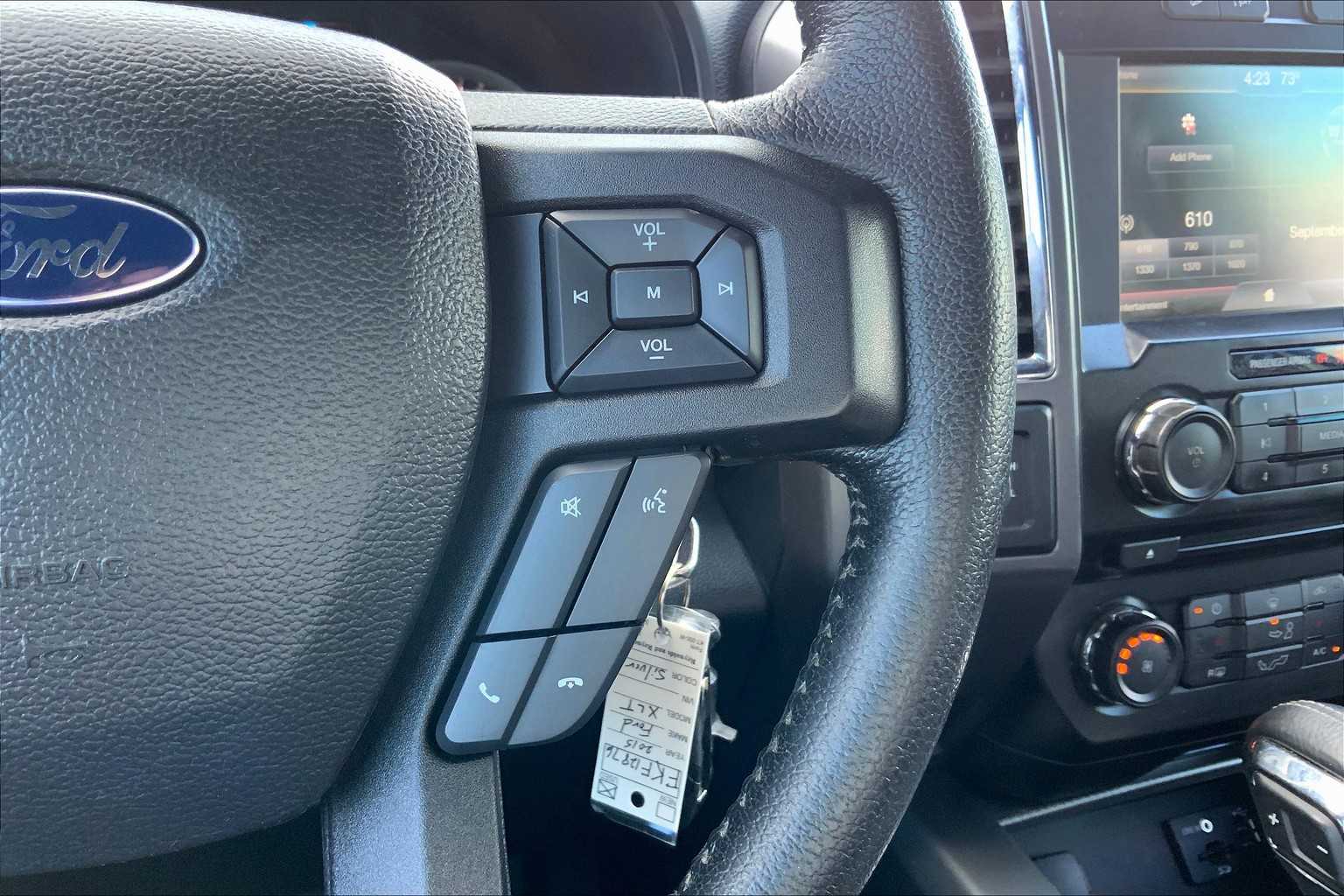 2015 Ford F-150 XLT photo 23