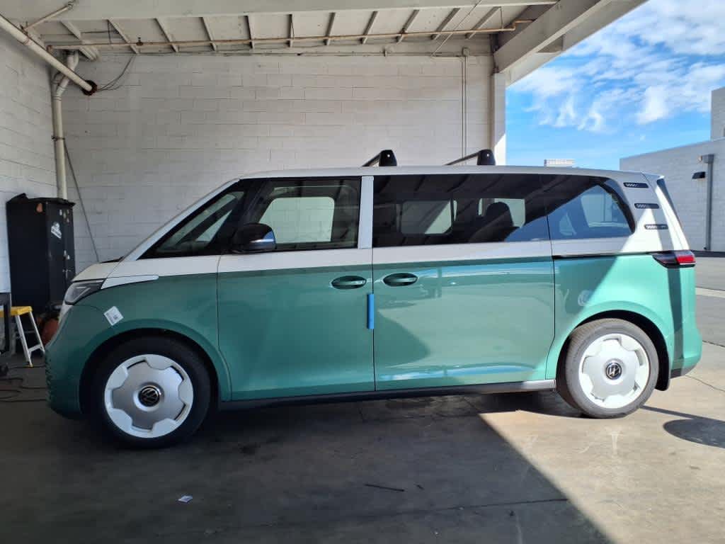 2025 Volkswagen ID. Buzz photo 4