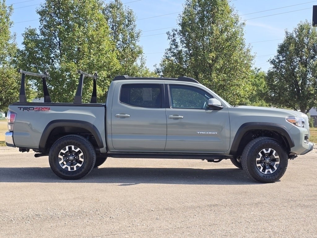 2023 Toyota Tacoma TRD Off-Road 4x4 photo 25