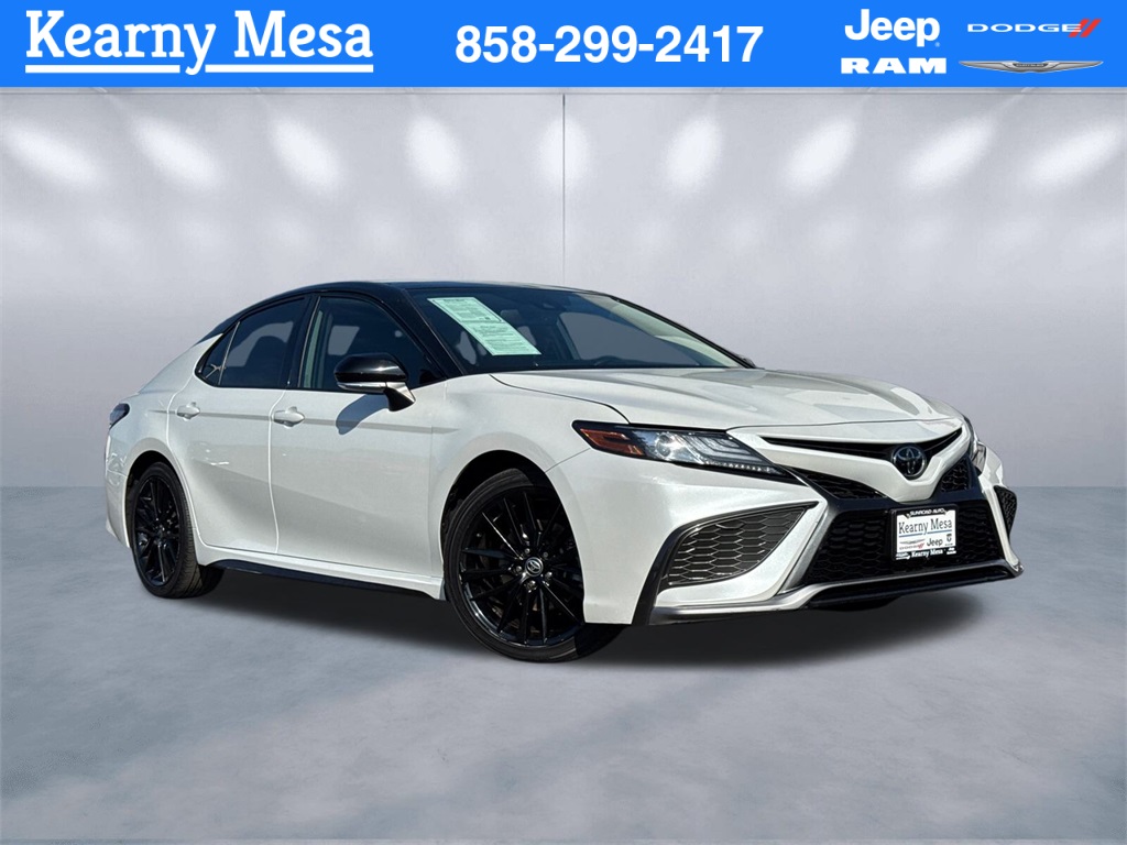 2022 Toyota Camry XSE's photo