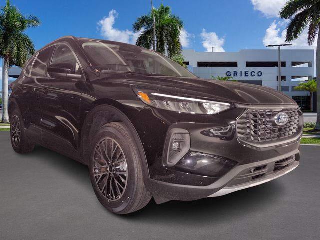 2025 Ford Escape Plug-in hybrid