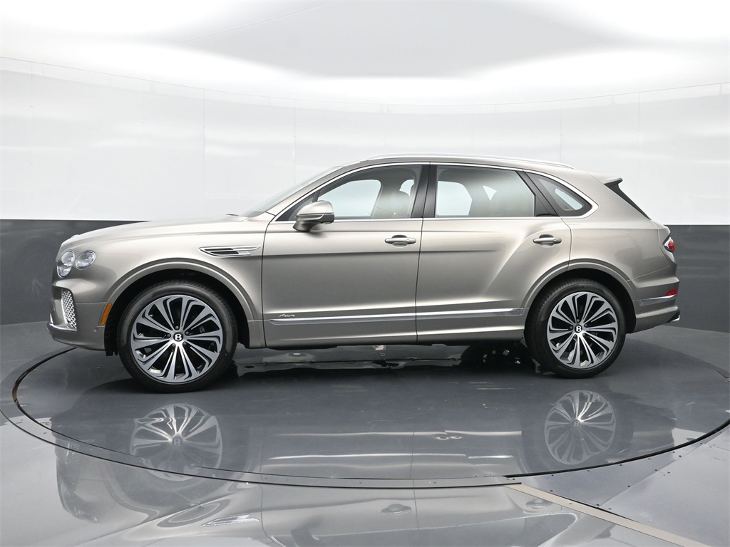 2025 Bentley Bentayga Azure photo 4