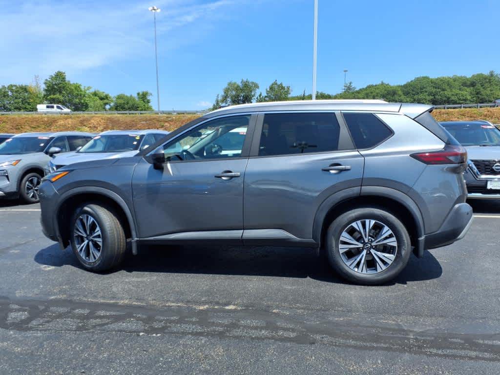 2023 Nissan Rogue SV photo 8