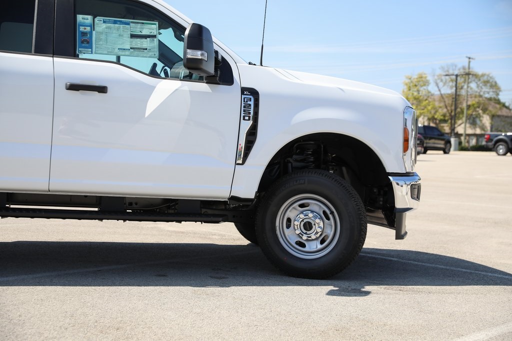 2025 Ford F-250 Super Duty XL - Photo 7