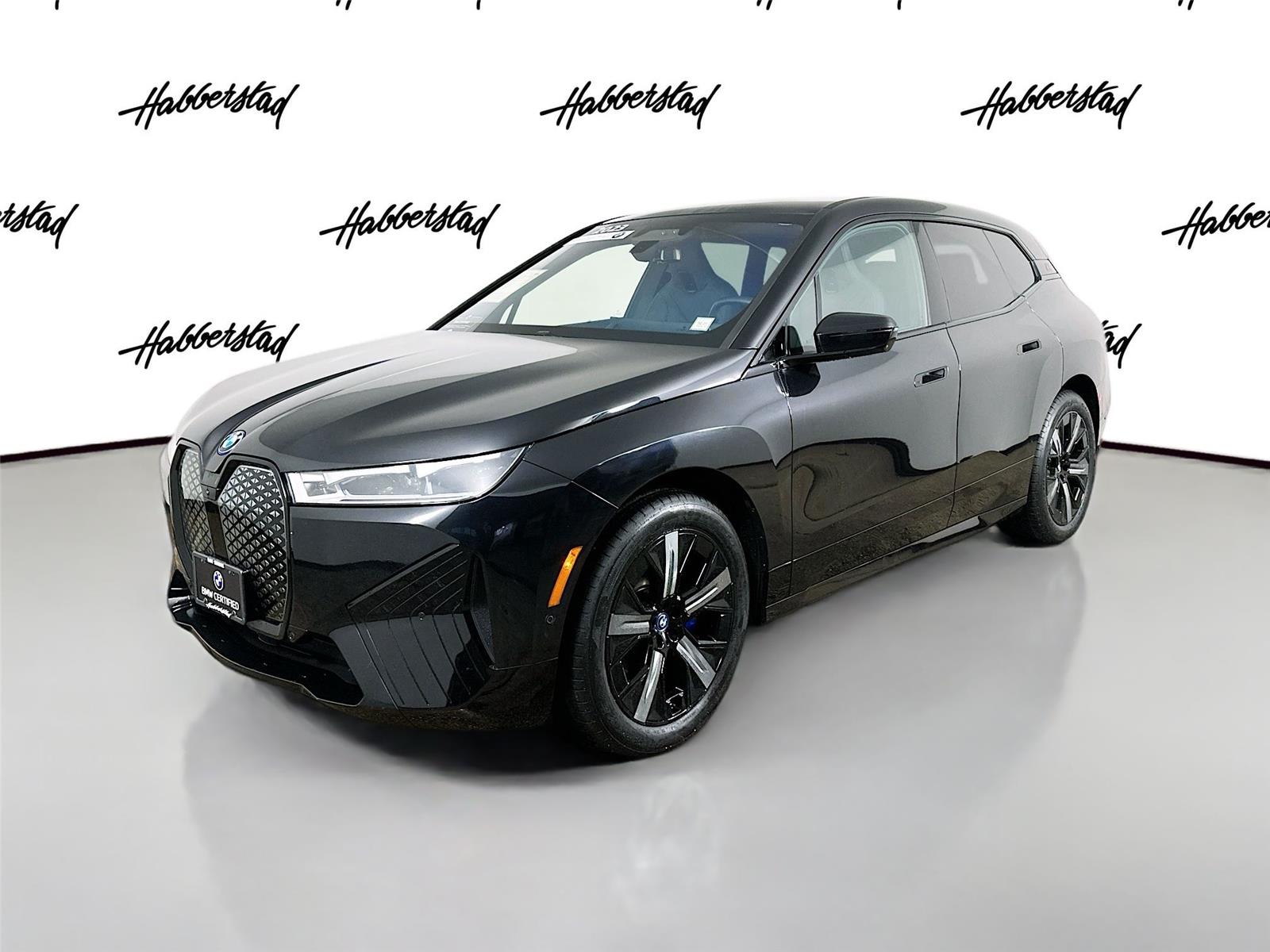 2023 BMW iX Base's photo