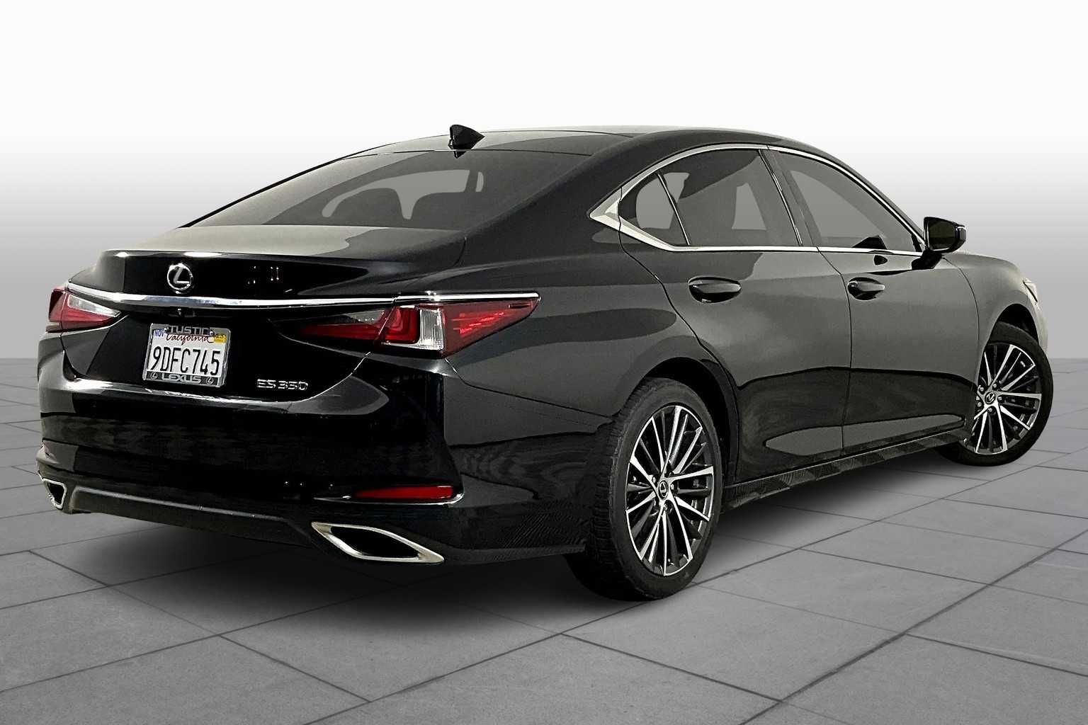 2023 Lexus ES Premium photo 12