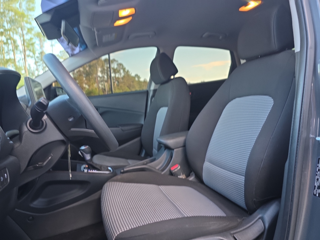 2023 Hyundai Kona SE photo 13
