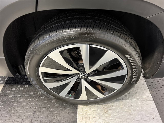 2022 Volkswagen Taos SE photo 14