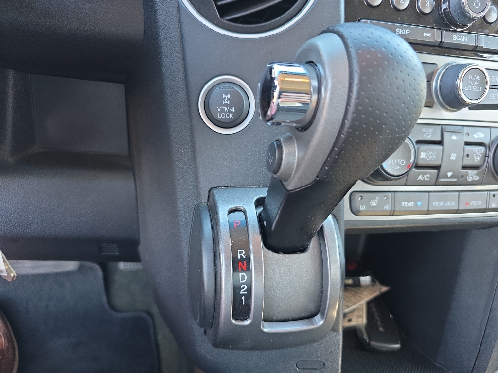 2015 Honda Pilot EX-L photo 26