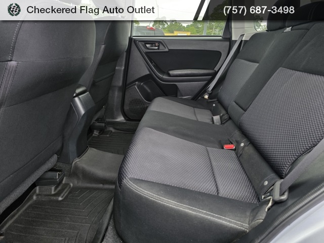 2016 Subaru Forester 2.5i Premium photo 36