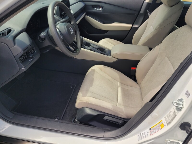 2024 Honda Accord LX photo 5