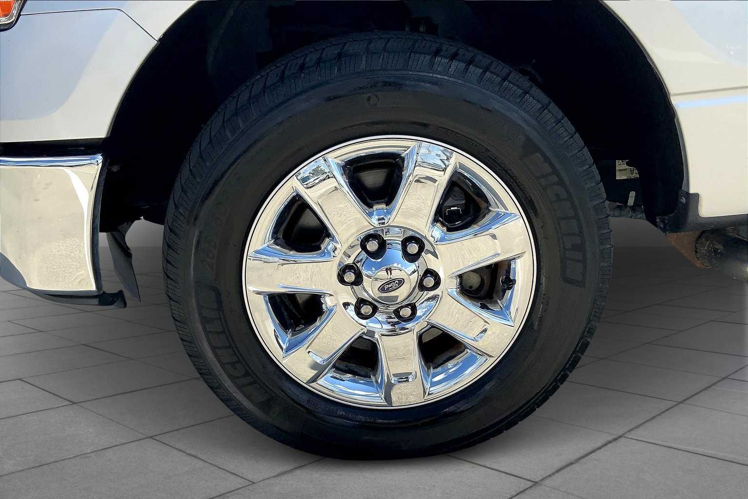 2013 Ford F-150 XLT photo 10