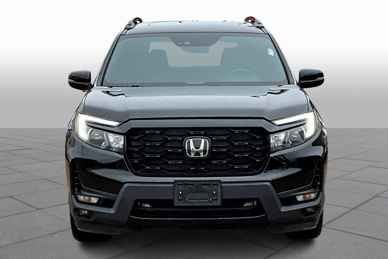 2023 Honda Passport Elite photo 3