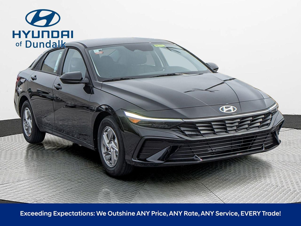 2025 Hyundai Elantra SE photo 3