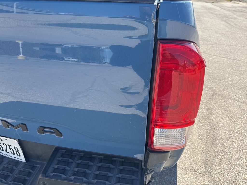 2019 Toyota Tacoma TRD Off-Road V6 Double Cab photo 32