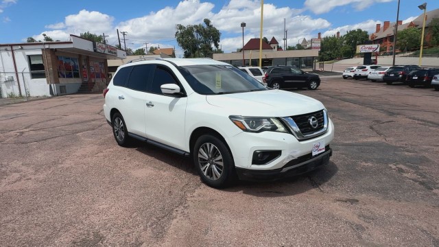 2018 Nissan Pathfinder SV