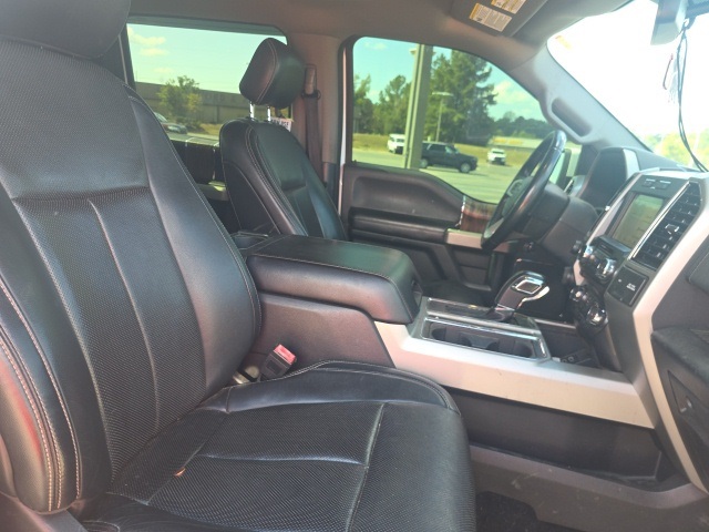 2018 Ford F-150 Lariat photo 12