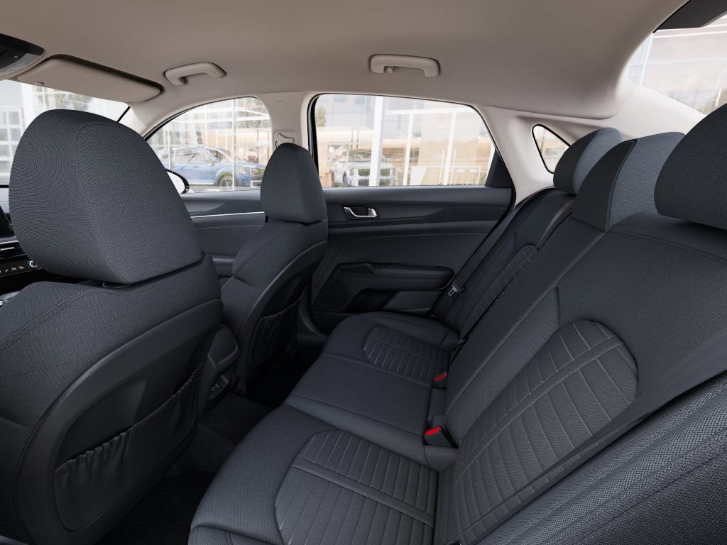 2026 Kia K5 LXS photo 17
