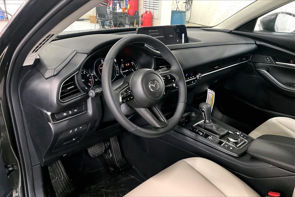 2026 MAZDA CX-30 - Image 7