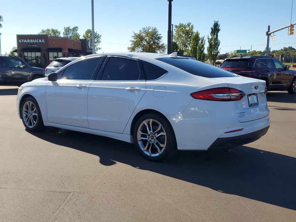 2020 Ford Fusion SEL photo 3