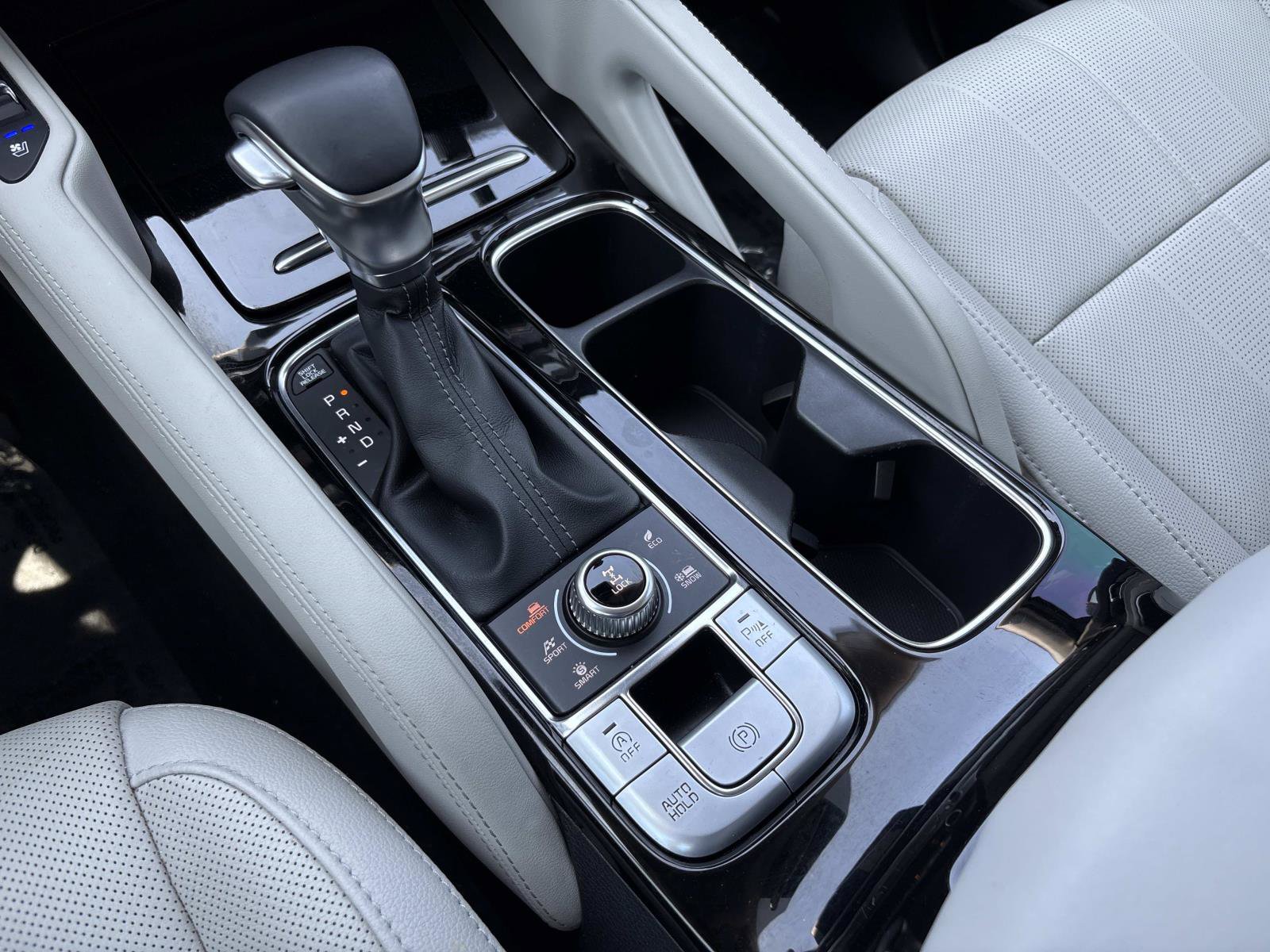 2022 Kia Telluride EX photo 36
