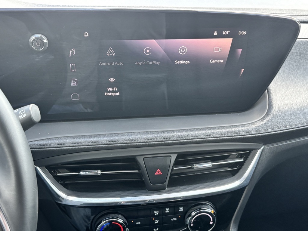 2024 Buick Encore GX Sport Touring photo 8