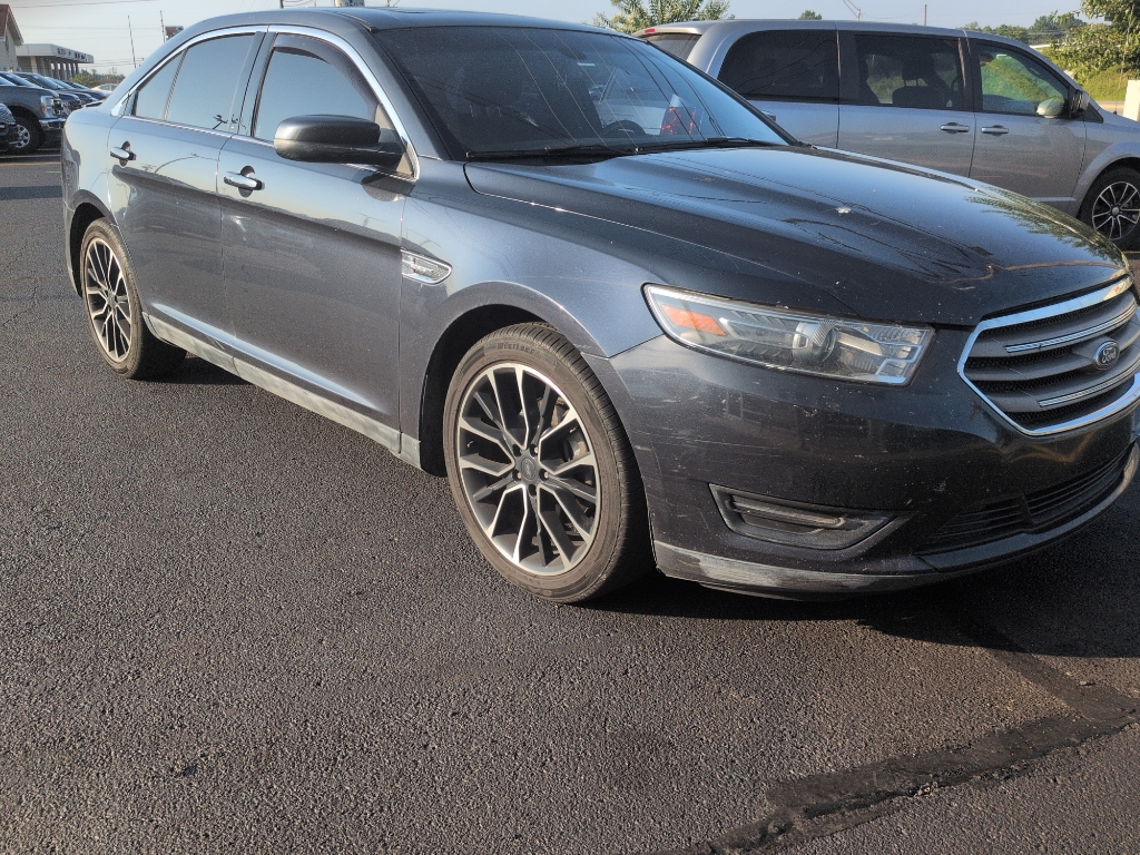 1FAHP2E81HG118429