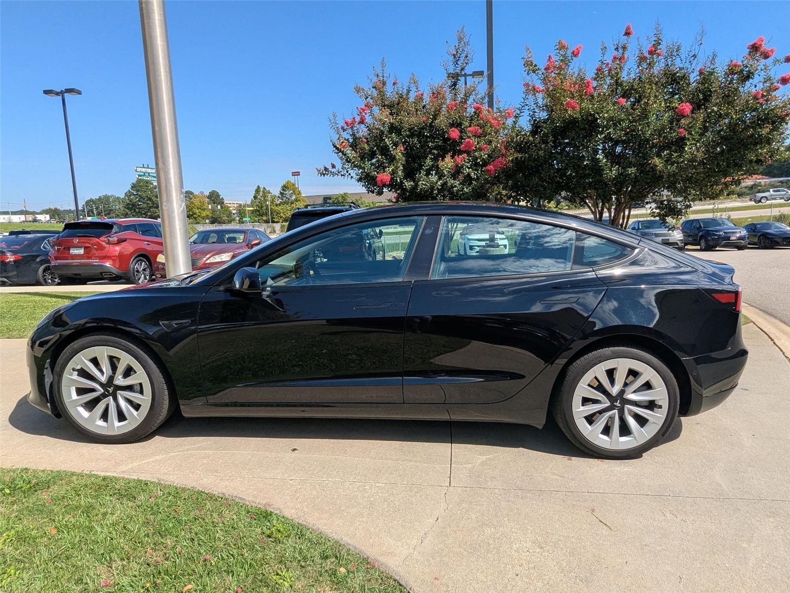2021 Tesla Model 3 Standard Range Plus photo 8