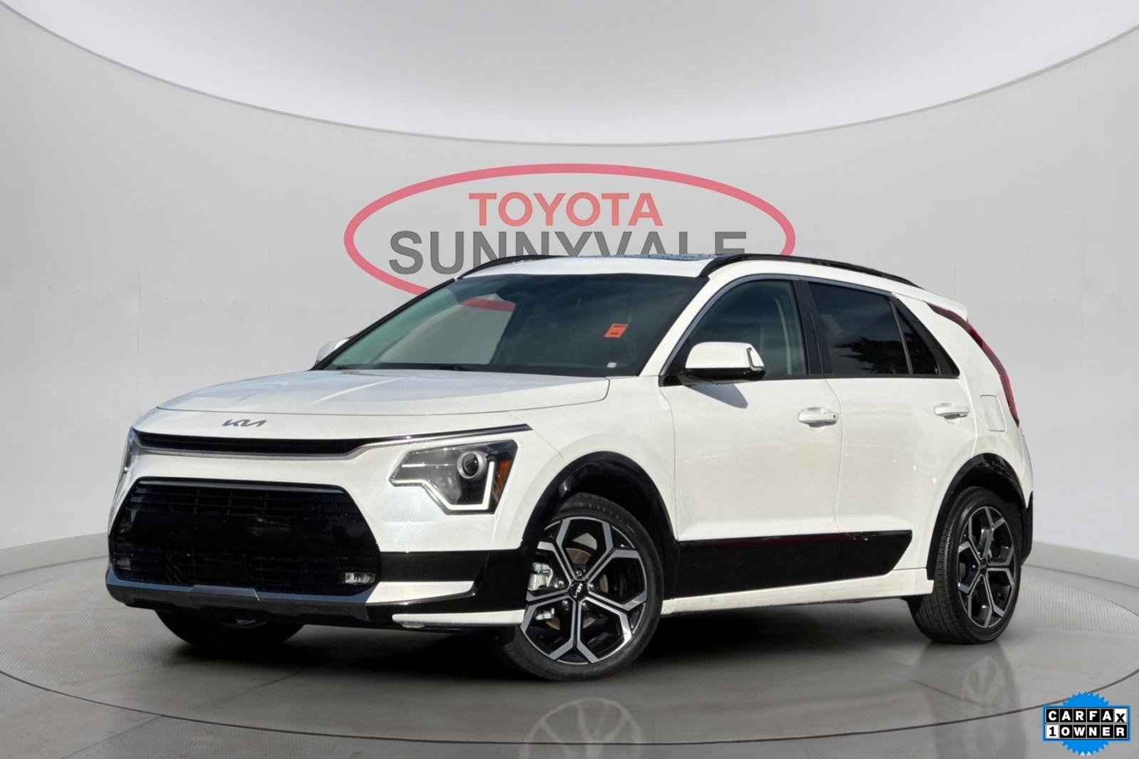 2023 Kia Niro EX Touring