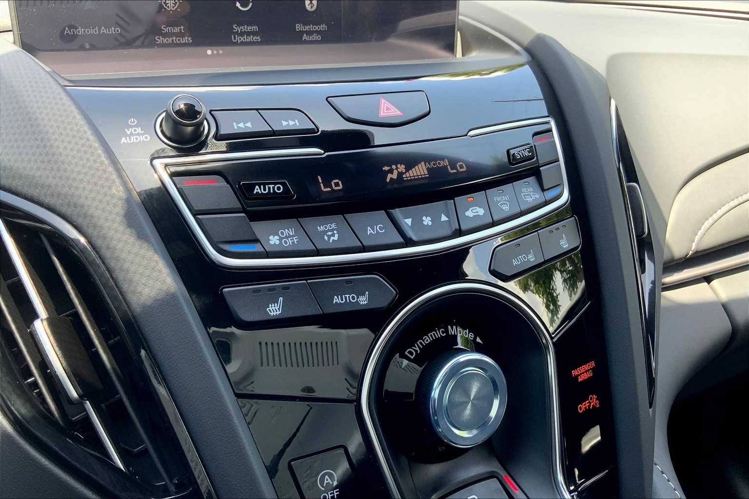 2025 Acura RDX photo 31