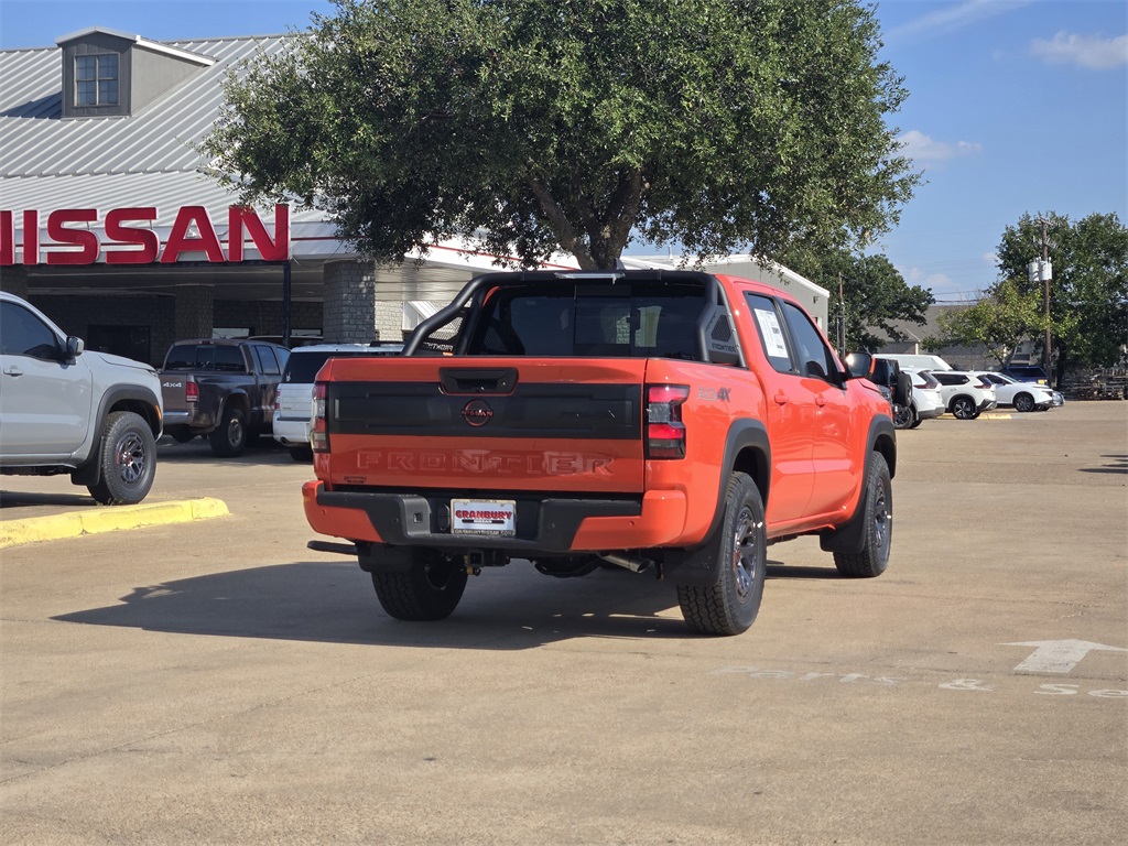 2025 Nissan Frontier PRO-4X photo 4