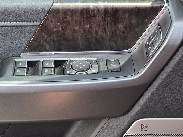 2025 Ford F-350 Lariat photo 21