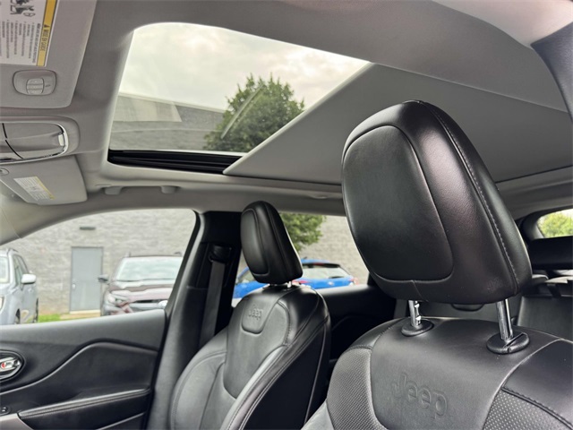 2021 Jeep Cherokee Limited photo 4