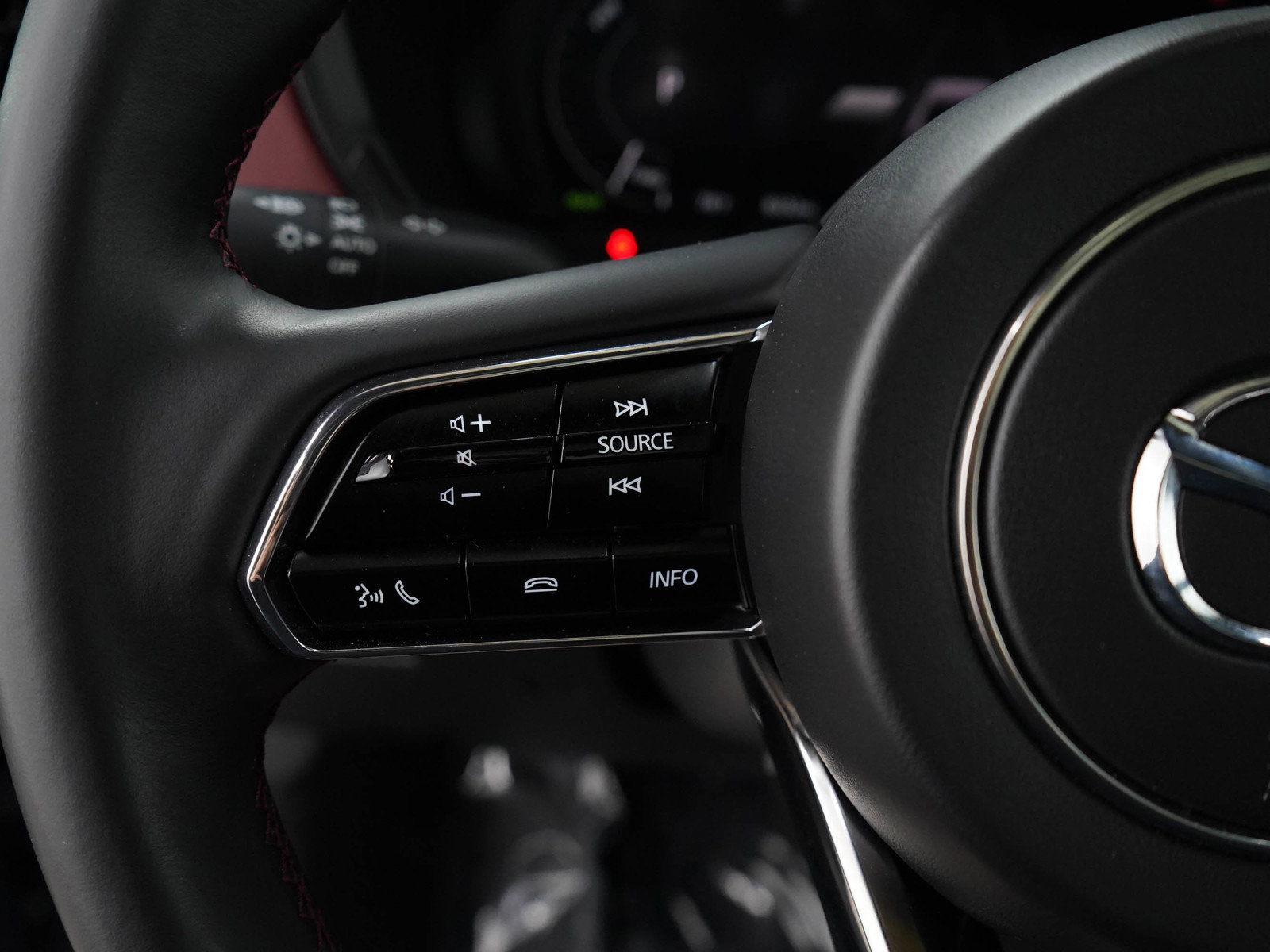 2025 Mazda CX-70 Premium Plus photo 24