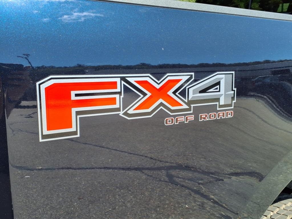 2025 Ford F-350 XL photo 17