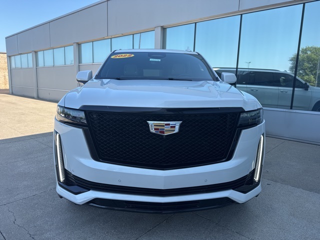 2022 Cadillac Escalade ESV Sport photo 2