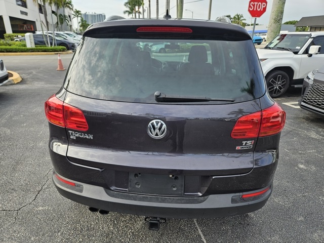2016 Volkswagen Tiguan SE photo 6